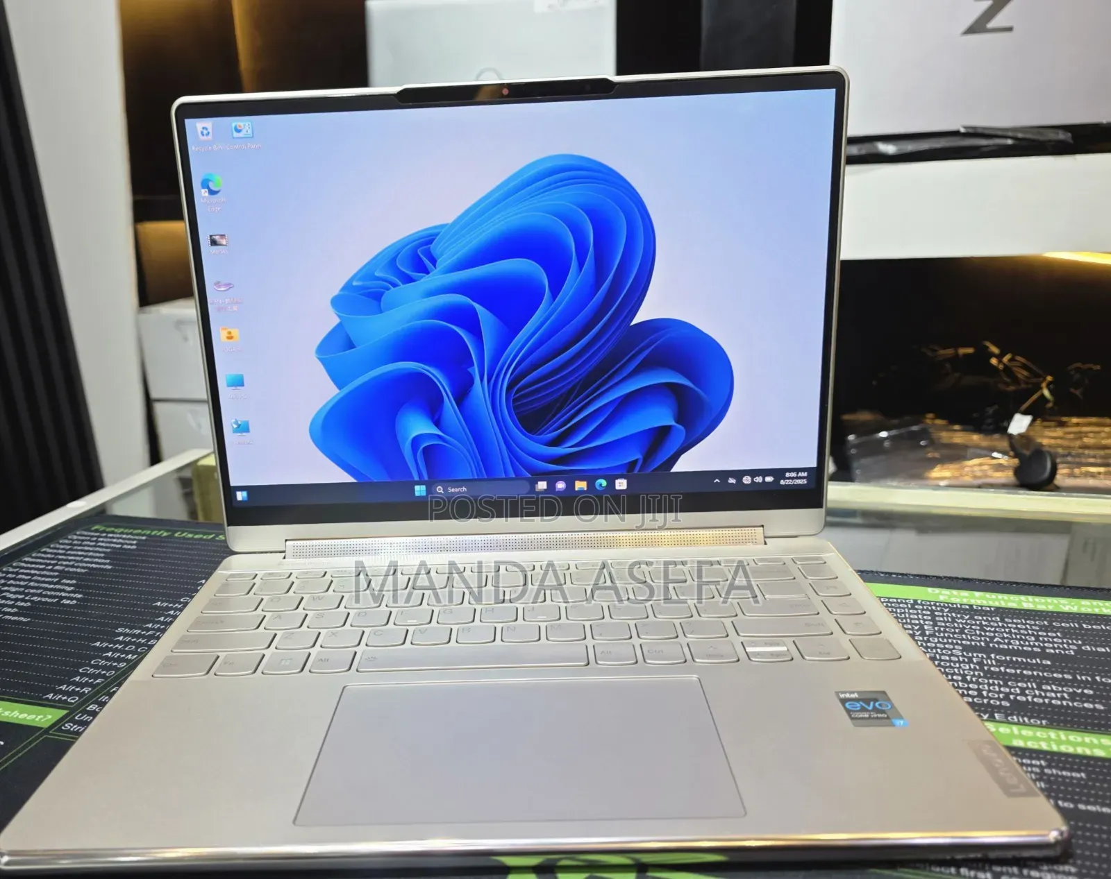 New Laptop Lenovo Yoga 9i 16GB Intel Core I7 SSD 1T