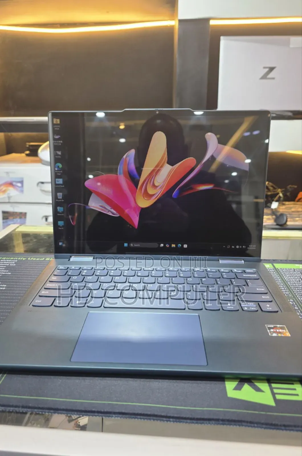 New Laptop Lenovo ThinkPad Yoga 16GB AMD Ryzen 7 SSD 1T