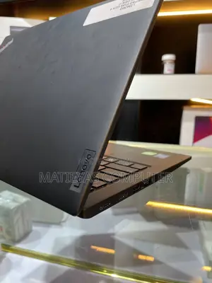 Photo - New Laptop Lenovo ThinkPad T14 16GB Intel Core I7 SSD 512GB