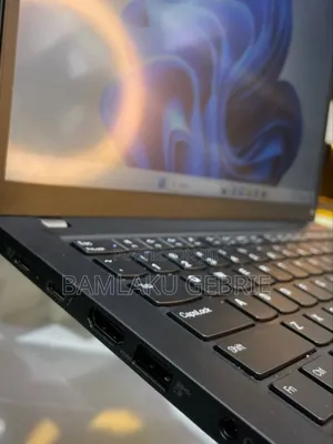 New Laptop Lenovo ThinkPad T14 16GB Intel Core I7 SSD 512GB