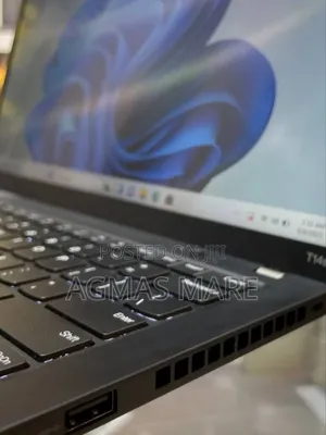 Photo - New Laptop Lenovo ThinkPad T14 16GB Intel Core I7 SSD 512GB