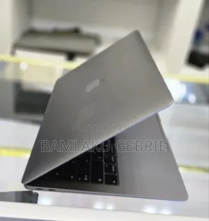 New Laptop Apple MacBook Air 2019 16GB Intel Core I5 SSD 512GB