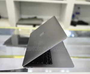 New Laptop Apple MacBook Air 2019 16GB Intel Core I5 SSD 512GB