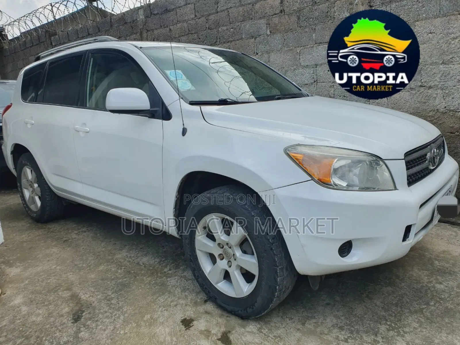 Toyota RAV4 2006 White