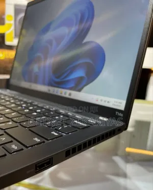 New Laptop Lenovo ThinkPad T14 16GB Intel Core I7 SSD 512GB