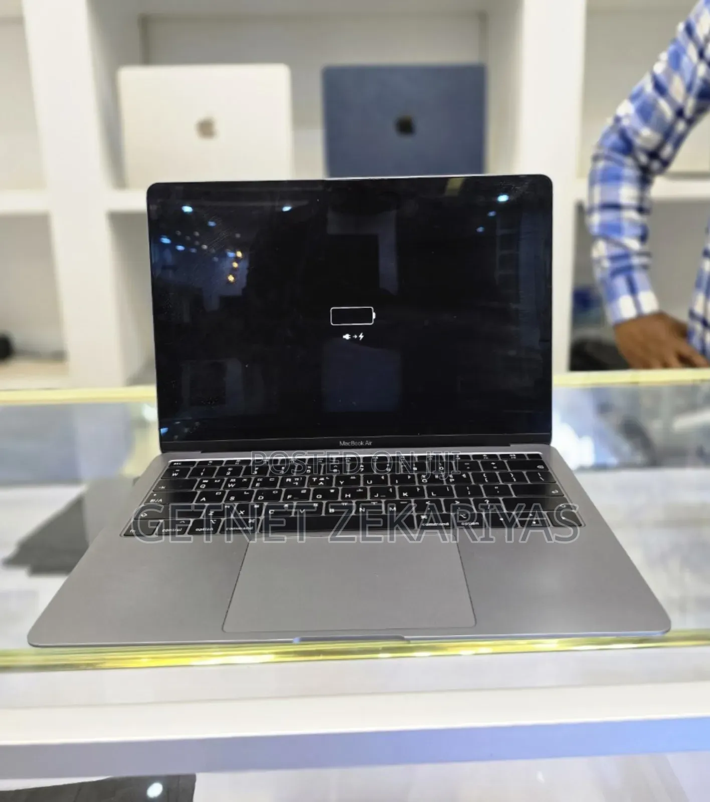 New Laptop Apple MacBook Air 2019 16GB Intel Core I5 SSD 512GB