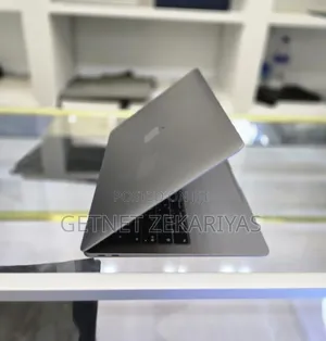 New Laptop Apple MacBook Air 2019 16GB Intel Core I5 SSD 512GB