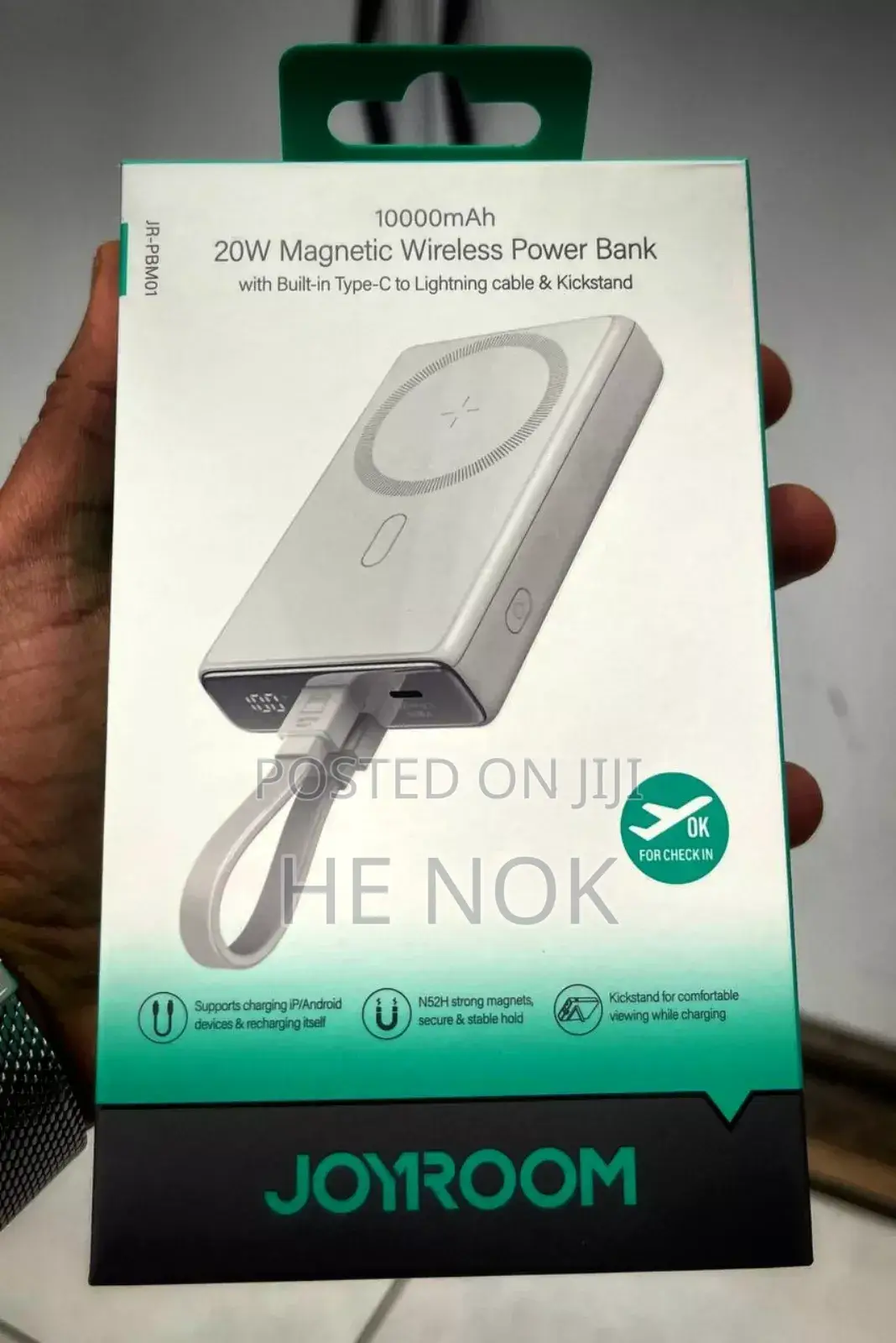 Joyroom Jr-Pbm01 20w Power Bank 10000mah With Built-in Cable Kickstand