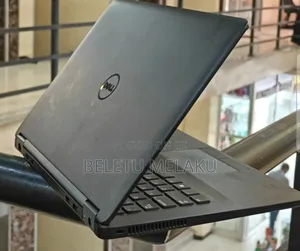 Laptop Dell Latitude E7470 8GB Intel Core I5 SSD 256GB