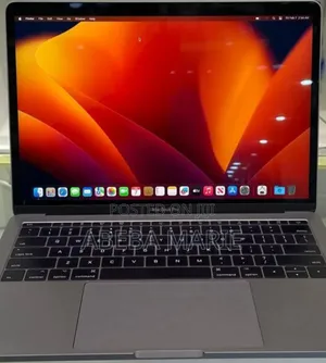 New Laptop Apple MacBook Pro 2017 16GB Intel Core I7 SSD 512GB