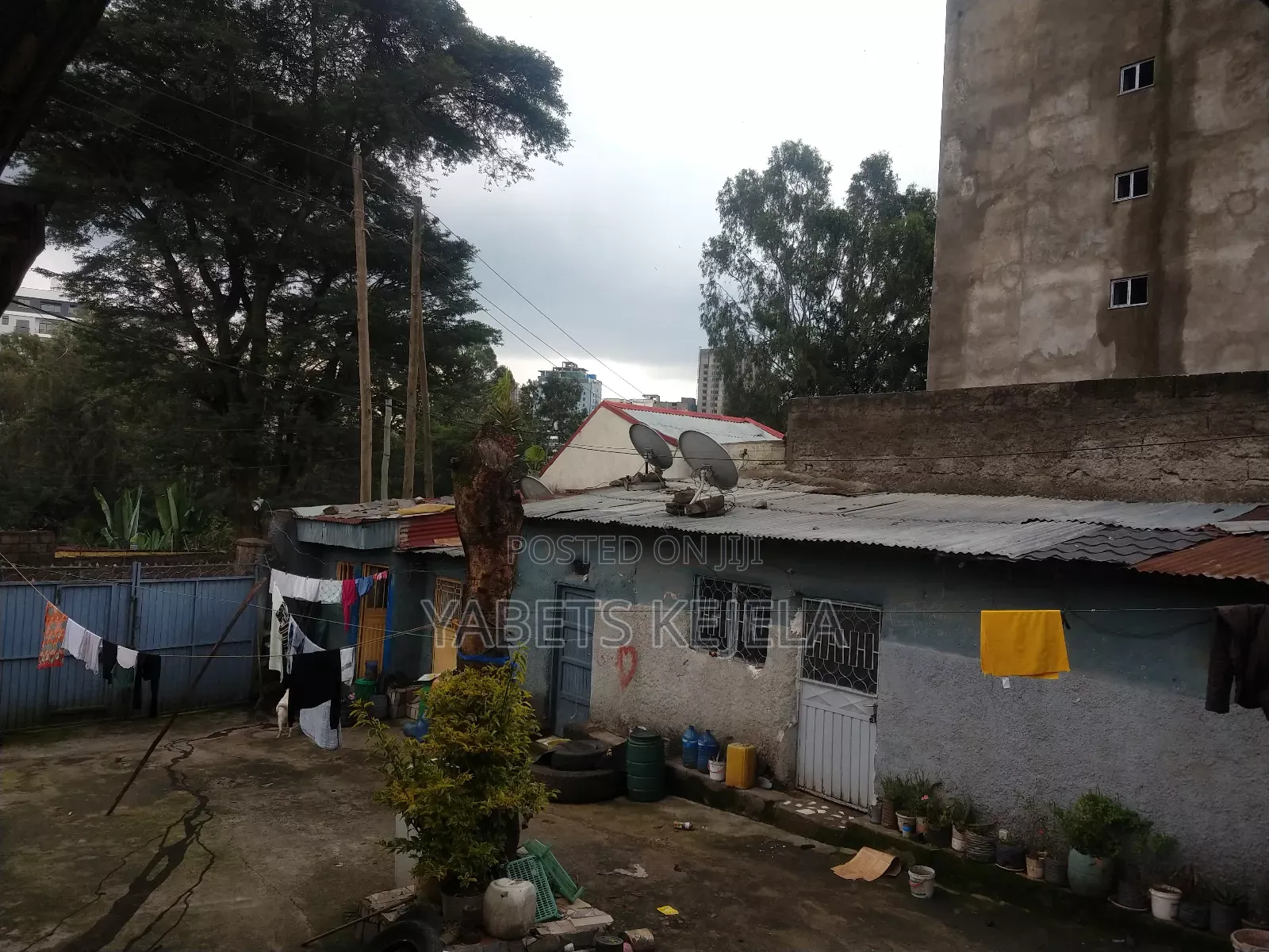 9bdrm House in Kirkos for sale