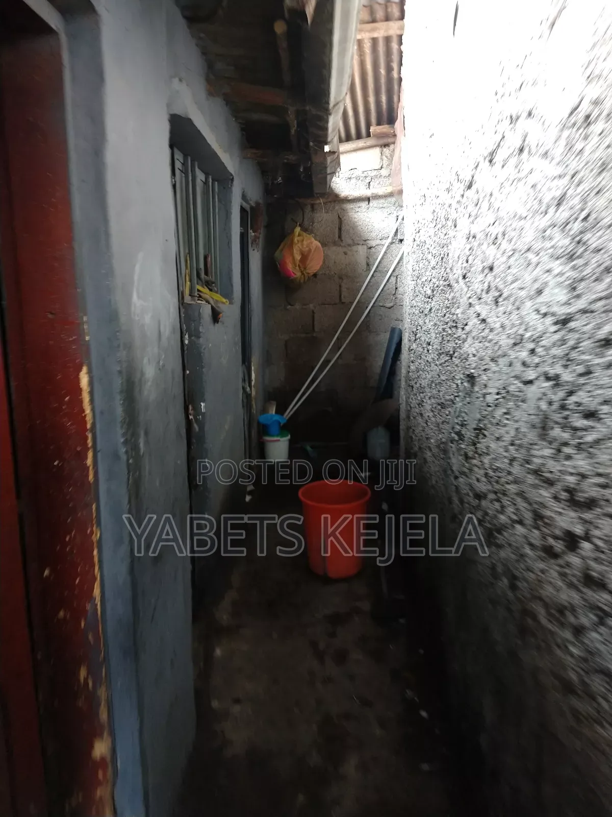 9bdrm House in Kirkos for sale