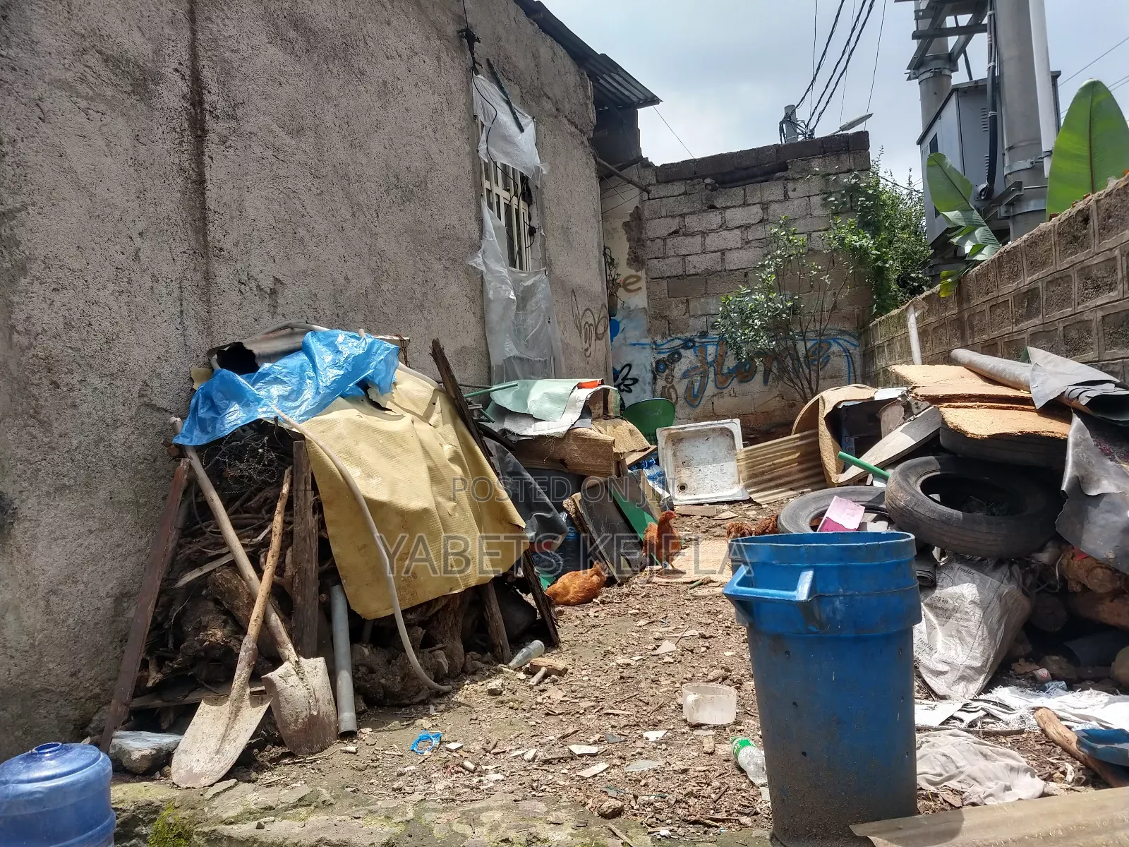 9bdrm House in Kirkos for sale