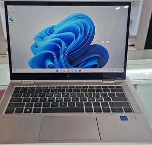 New Laptop HP EliteBook 830 G8 32GB Intel Core I7 SSD 512GB