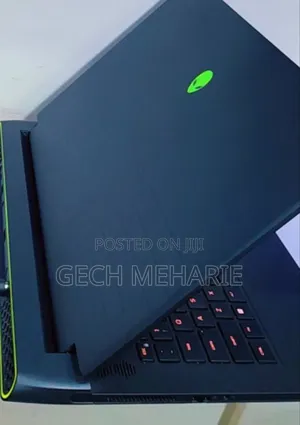Photo - New Laptop Dell Alienware M15 R7 16GB Intel Core I7 SSD 1T
