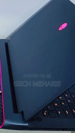 New Laptop Dell Alienware M15 R7 16GB Intel Core I7 SSD 1T