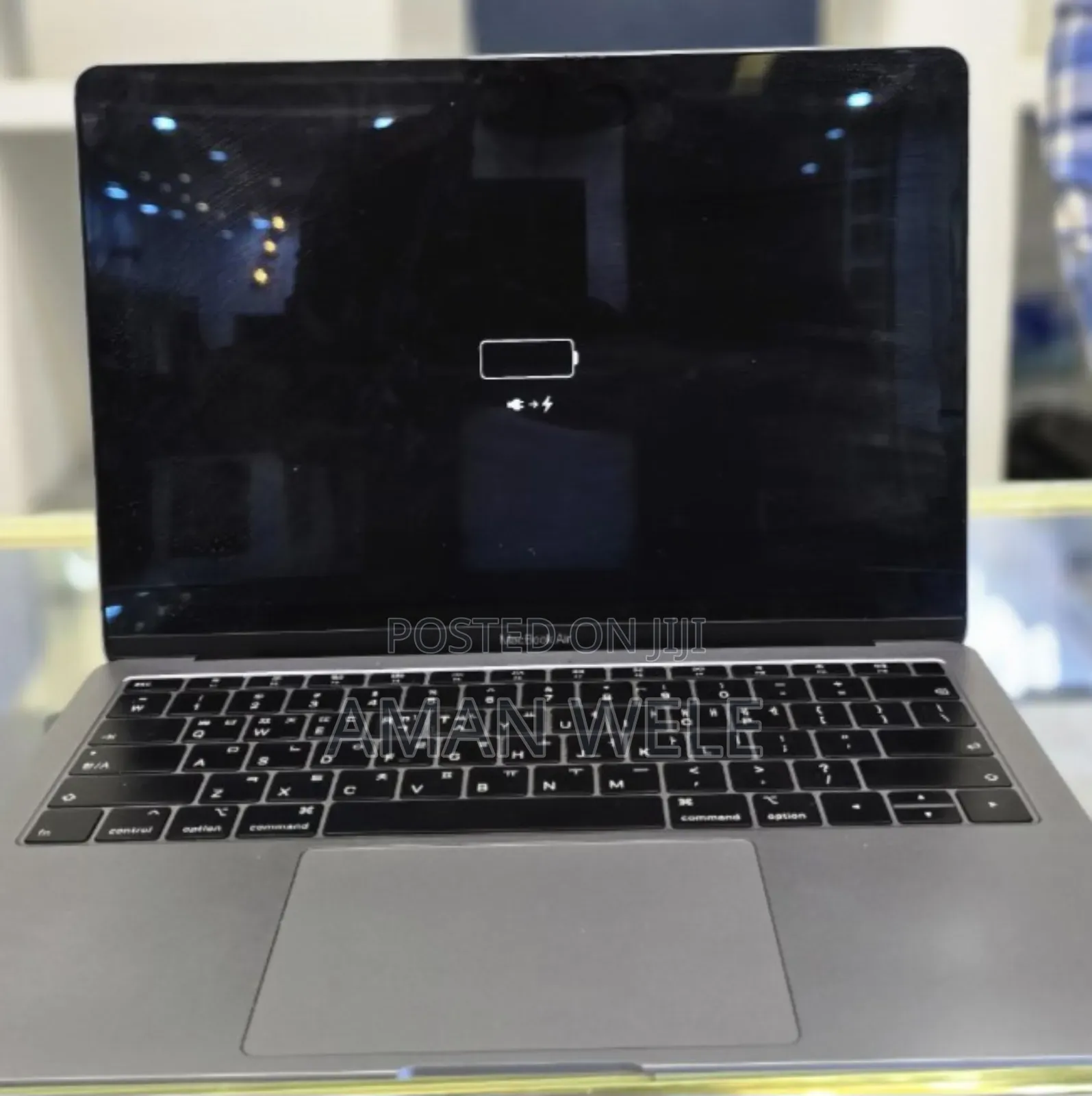 New Laptop Apple MacBook Pro 2019 16GB Intel Core I5 SSD 512GB