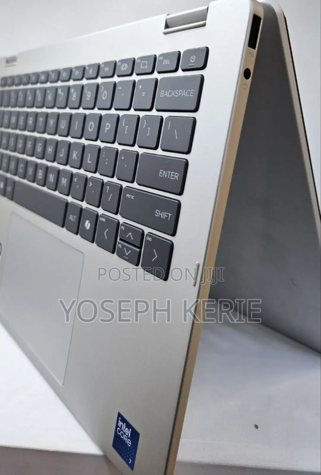 New Laptop HP OmniBook 5 Flip 16GB Intel Core Ultra 7 SSD 1T