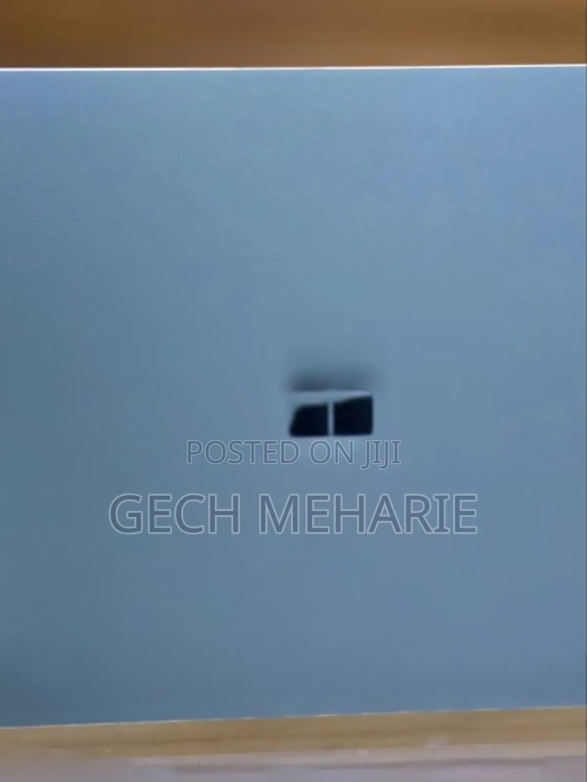 New Laptop Microsoft Surface 8GB Intel Core i5 SSD 256GB