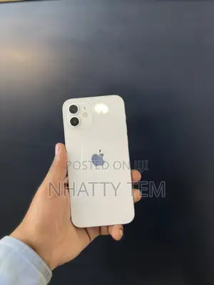 Apple iPhone 12 128 GB White