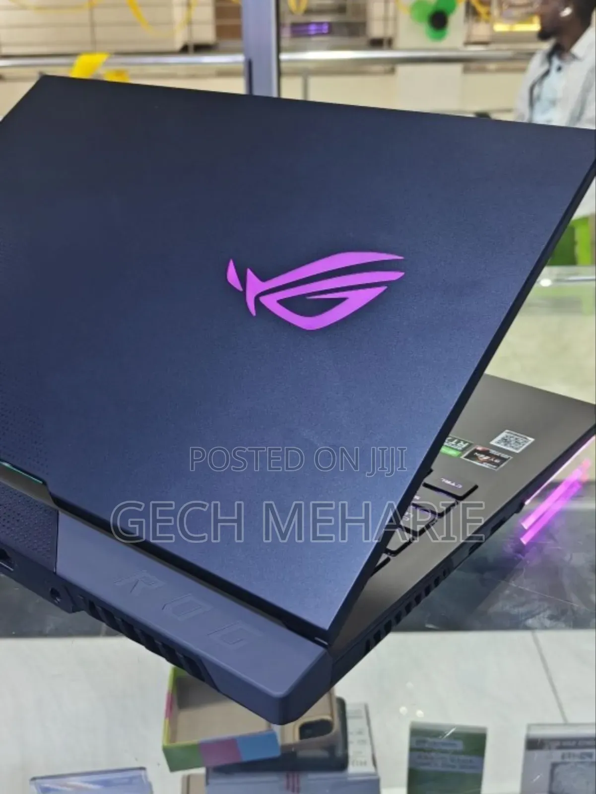New Laptop Asus ROG Strix G15 32GB AMD Ryzen 9 SSD 1T