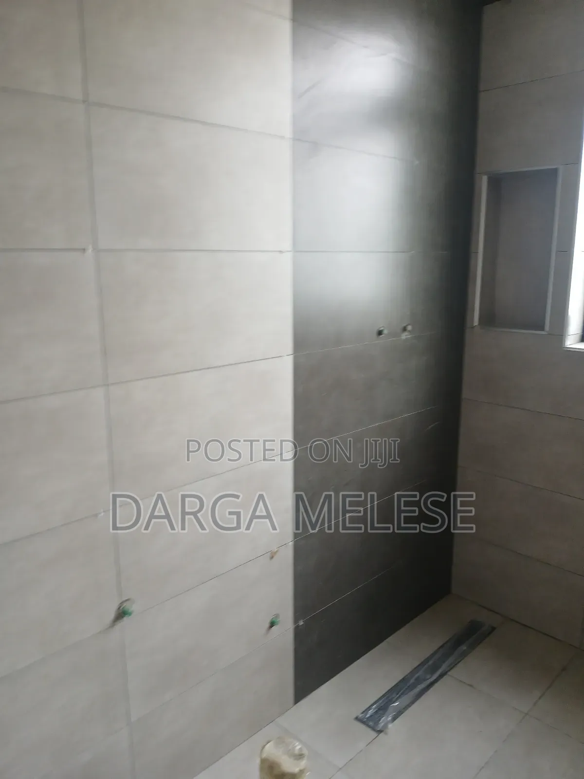 Dargaceramic Workers