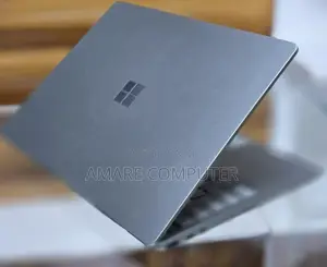 Photo - New Laptop Microsoft Surface 8GB Intel Core I5 SSD 256GB