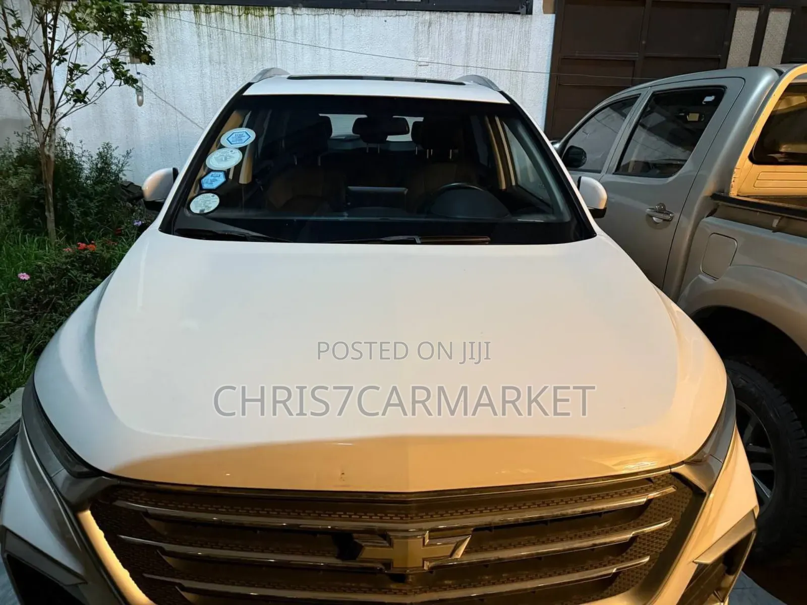 Chevrolet Captiva 2022 White