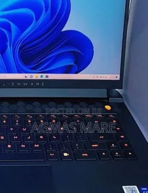 New Laptop Alienware M15 R3 16GB Intel Core I7 SSD 1T