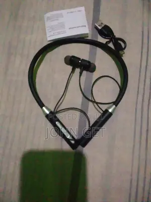 Photo - Necked Earphones