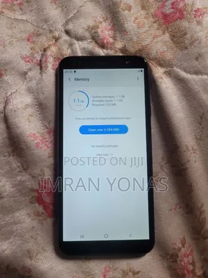 Photo - Samsung Galaxy J4 Plus 32 GB Black