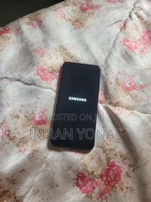 Samsung Galaxy J4 Plus 32 GB Black