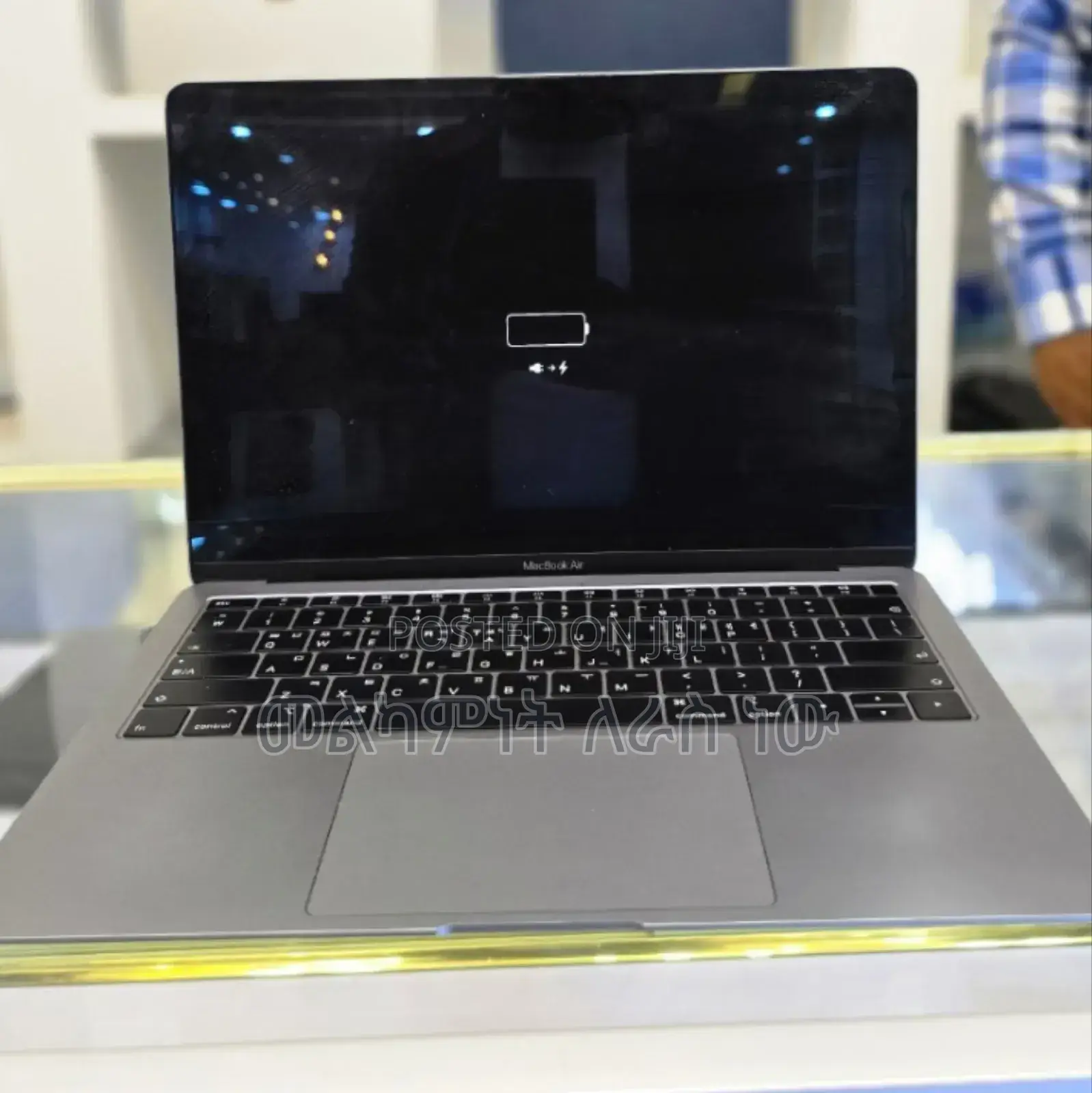 New Laptop Apple MacBook Air 2019 16GB Intel Core I5 SSD 512GB