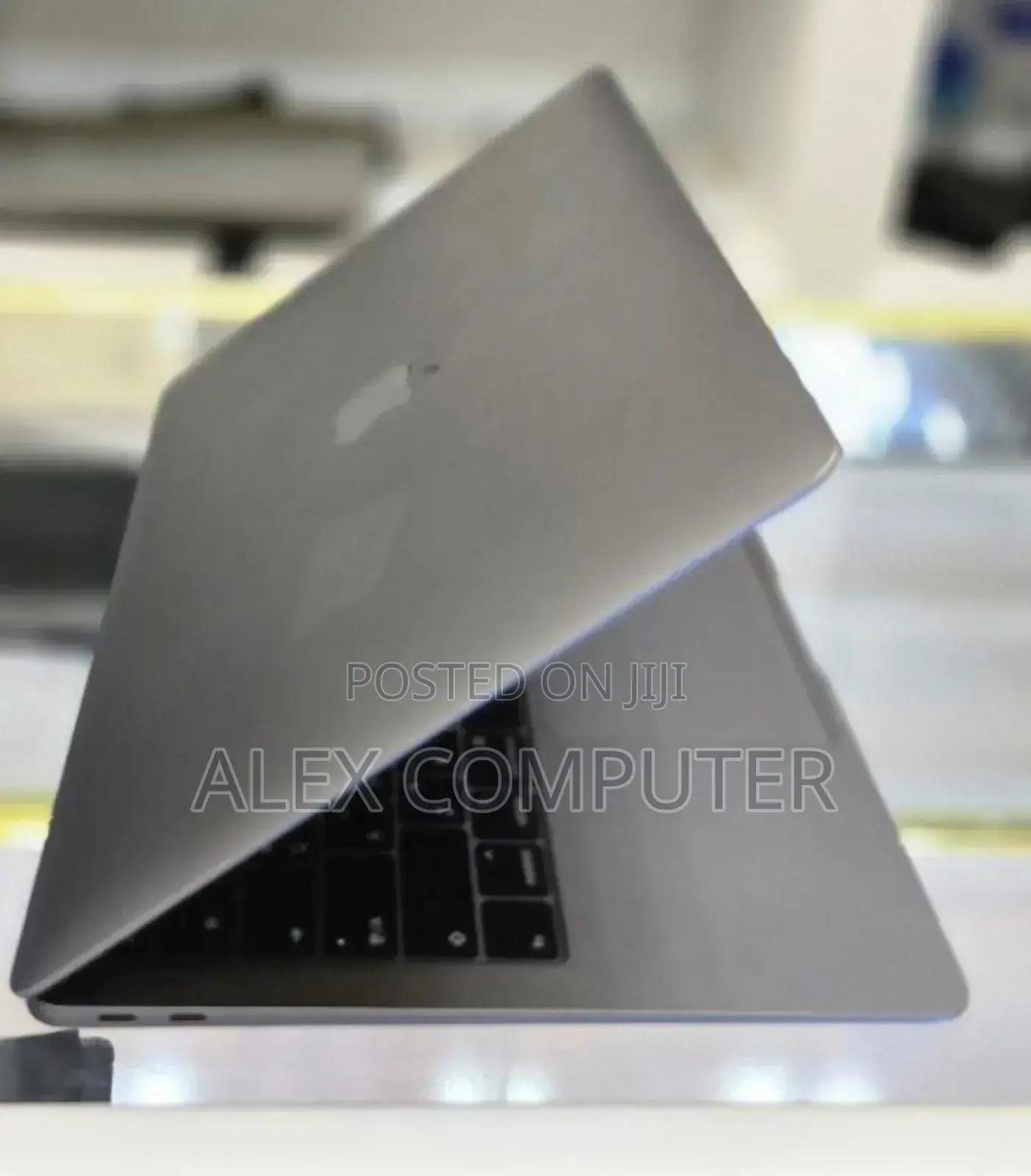 New Laptop Apple MacBook Air 2019 16GB Intel Core I5 SSD 512GB