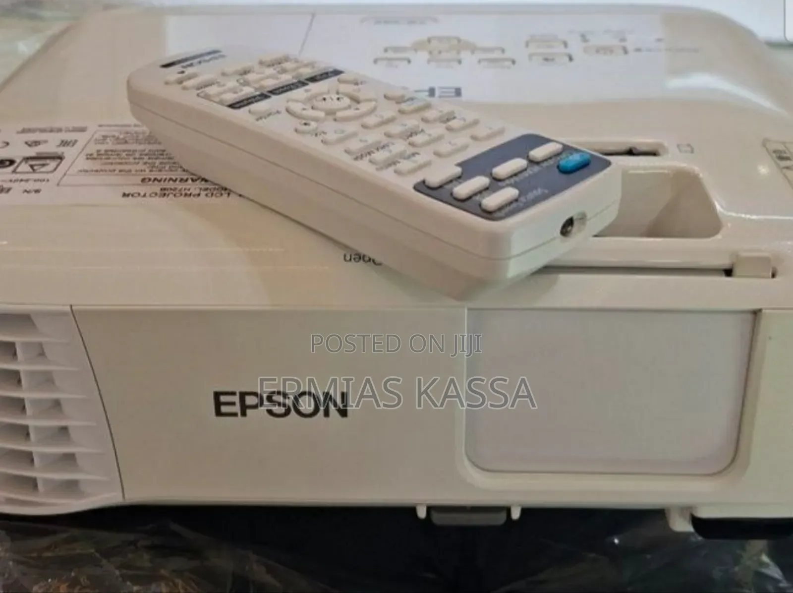 Brand New Epson Projector With Bag
