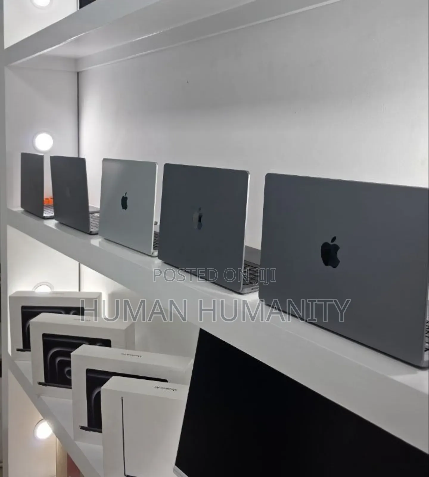 New Laptop Apple MacBook Air 2025 M4 13-inch 16GB Apple M4 SSD 256GB