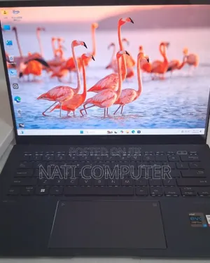 Photo - New Laptop Asus ZenBook UX330UA 16GB Intel Core I7 SSD 1T