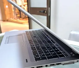 New Laptop HP 8GB Intel Core I5 SSD 256GB