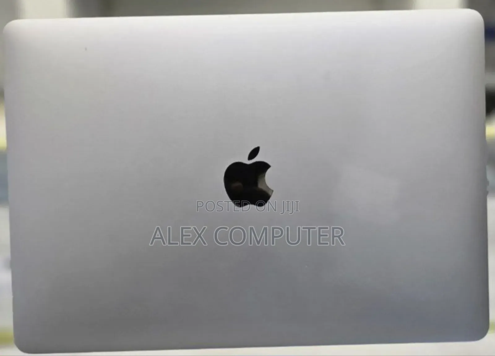 New Laptop Apple MacBook 2019 16GB Intel Core I5 SSD 512GB