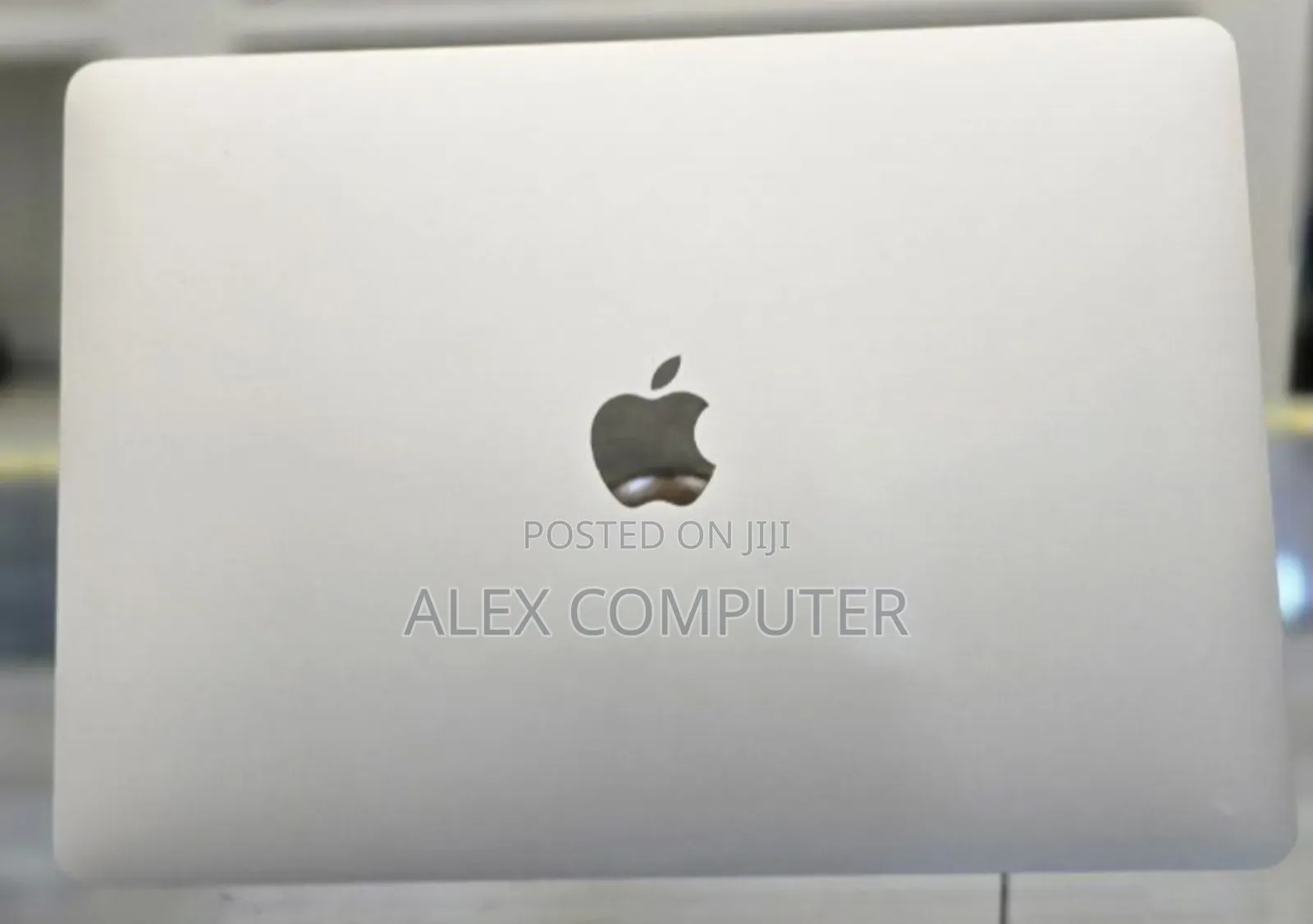 New Laptop Apple MacBook 2019 16GB Intel Core I5 SSD 512GB