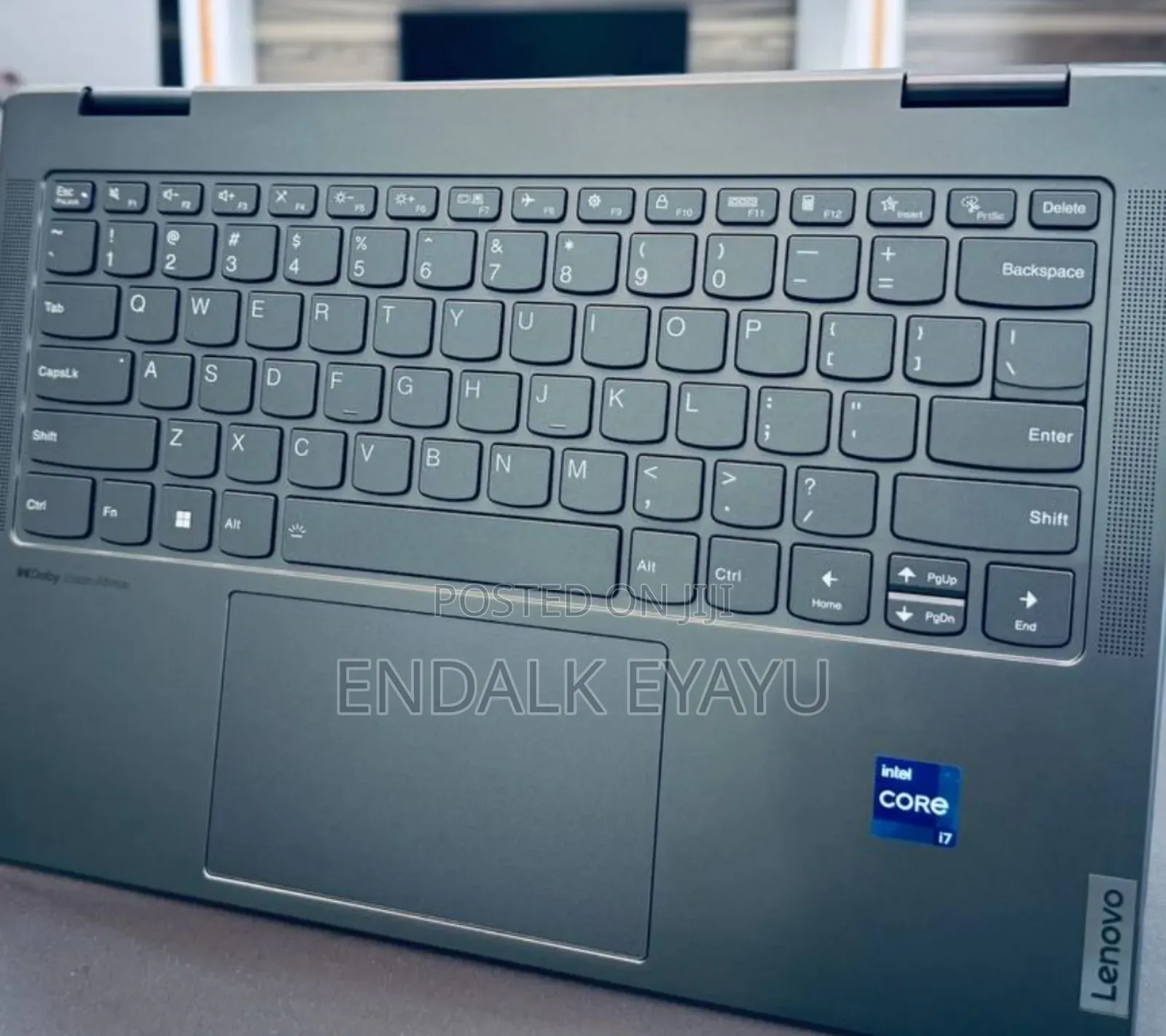 New Laptop Lenovo Yoga 7i 16GB Intel Core I7 SSD 512GB