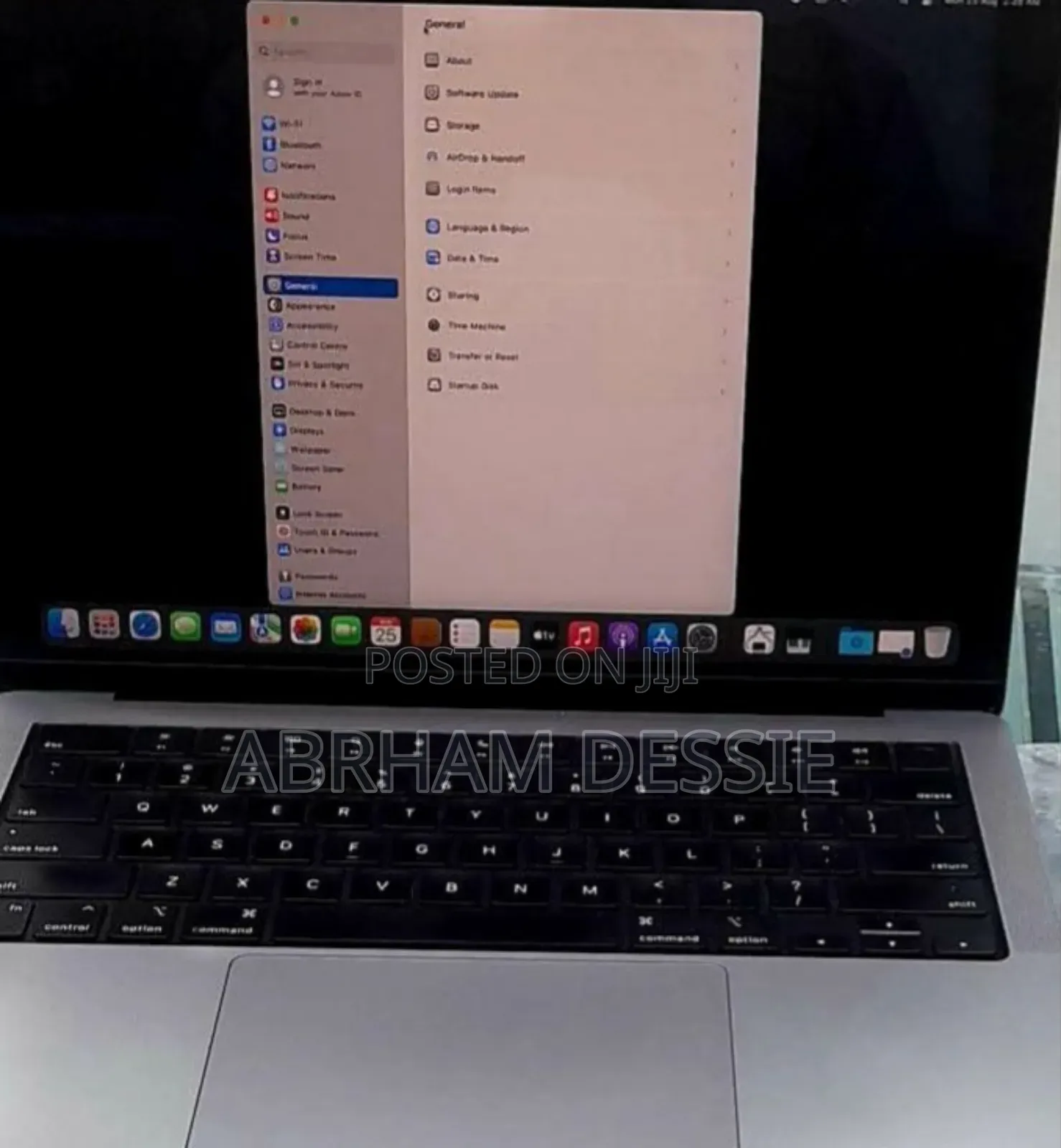 New Laptop Apple MacBook Pro 2021 M1 32GB Apple M1 Pro SSD 512GB
