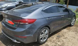 Hyundai Avante 2016 Gray