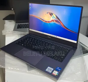 New Laptop Huawei MateBook X Pro 8GB Intel Core i5 SSD 512GB