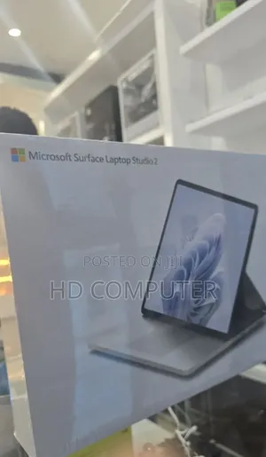 New Laptop Microsoft Surface 16GB Intel Core i7 SSD 512GB