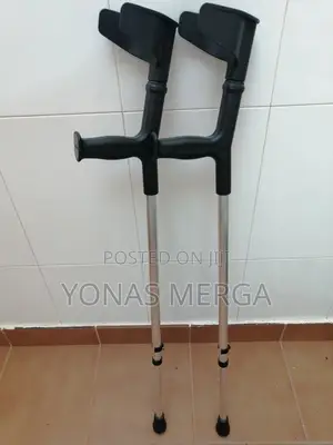 Photo - Crutches宜c/Okranch#Healthcare Adjustable Comfort Grip Crutches-Regular