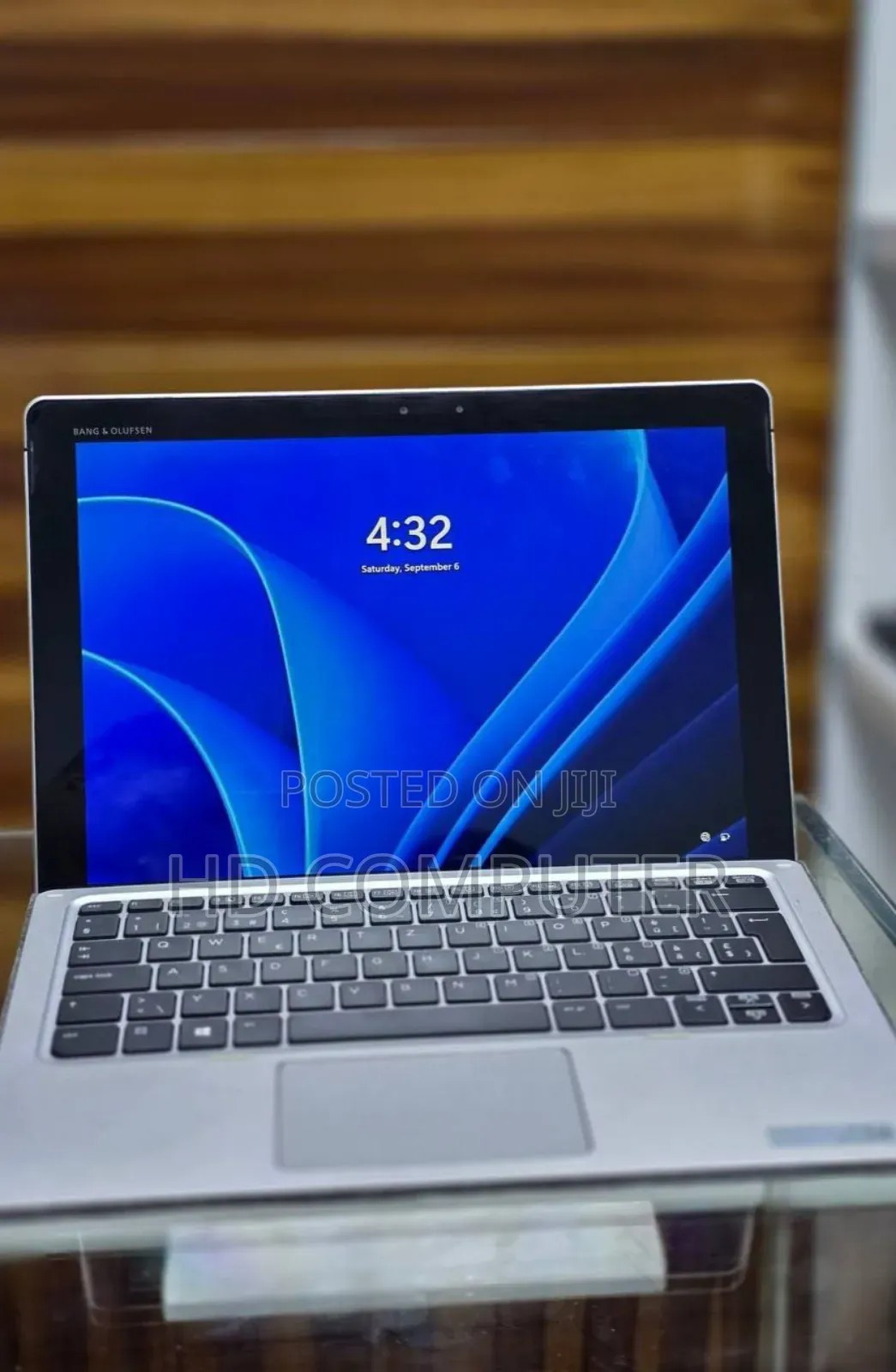 New Laptop HP X2 8GB Intel Core I5 SSD 256GB