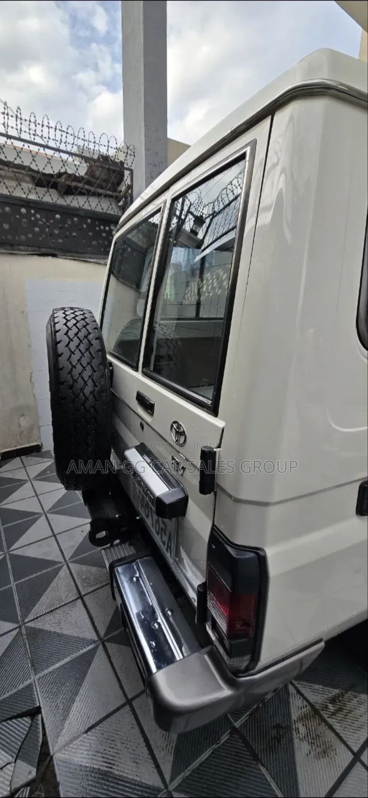 Toyota Land Cruiser 2018 White