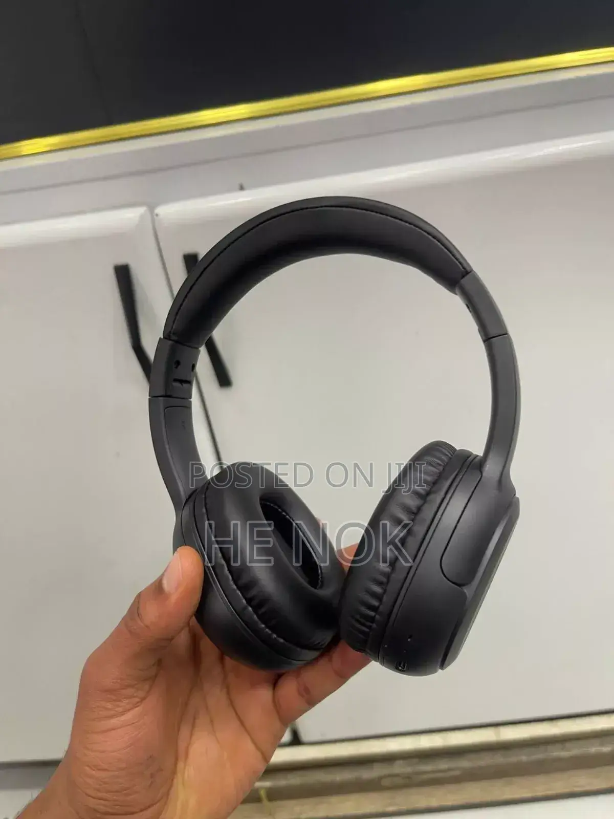 Usams-Yg23 Wireless Headphones