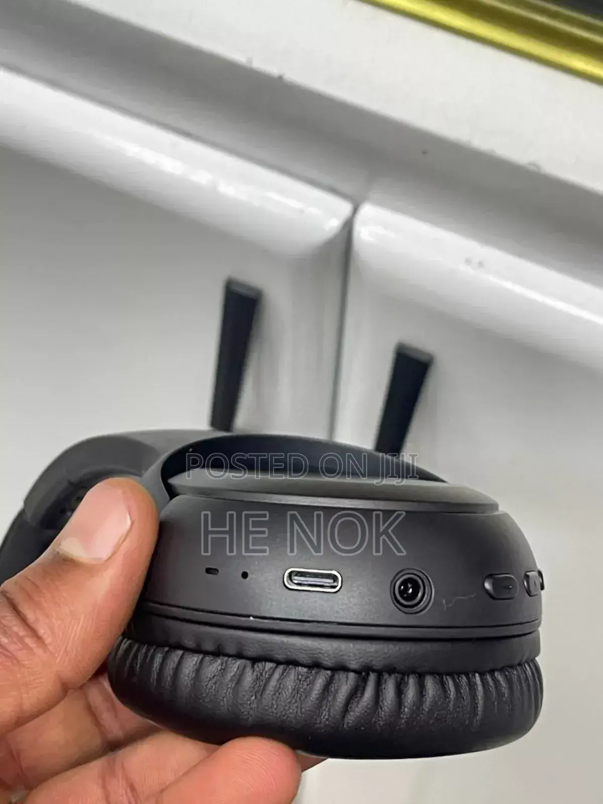 Usams-Yg23 Wireless Headphones